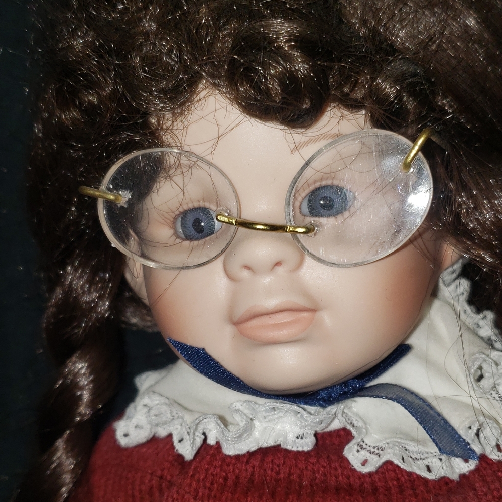 2 vintage porcelain dolls Impressions Collection Royalton Collection